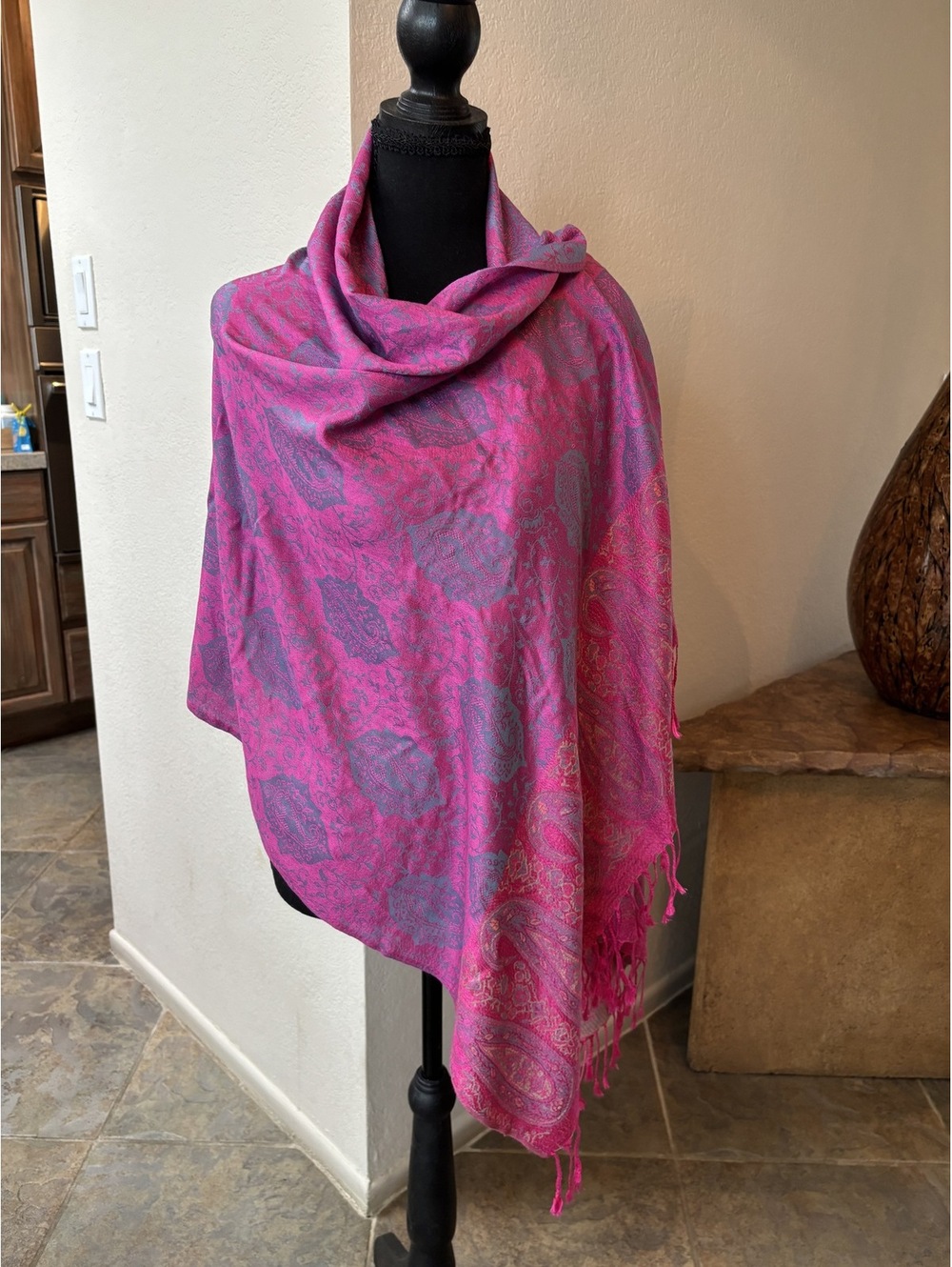 Paisley wrap, shimmery Size One size
